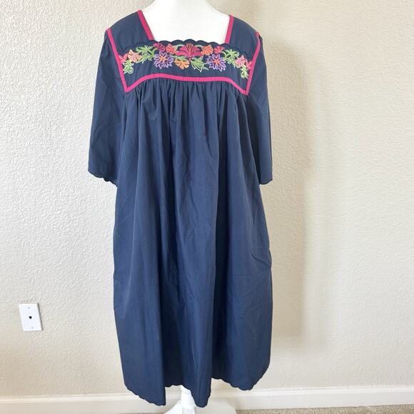 Go Softly Other - Go Softly Embroidered Floral Navy Blue Pink Patio Dress Size Lage Muumuu Caftan